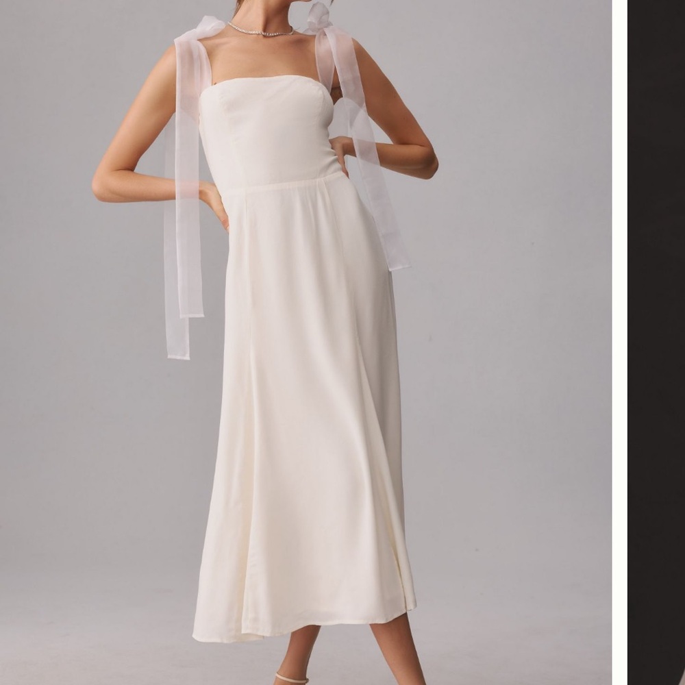 Elegant Cream Tie-Shoulder Midi Dress - Picture 4 of 5
